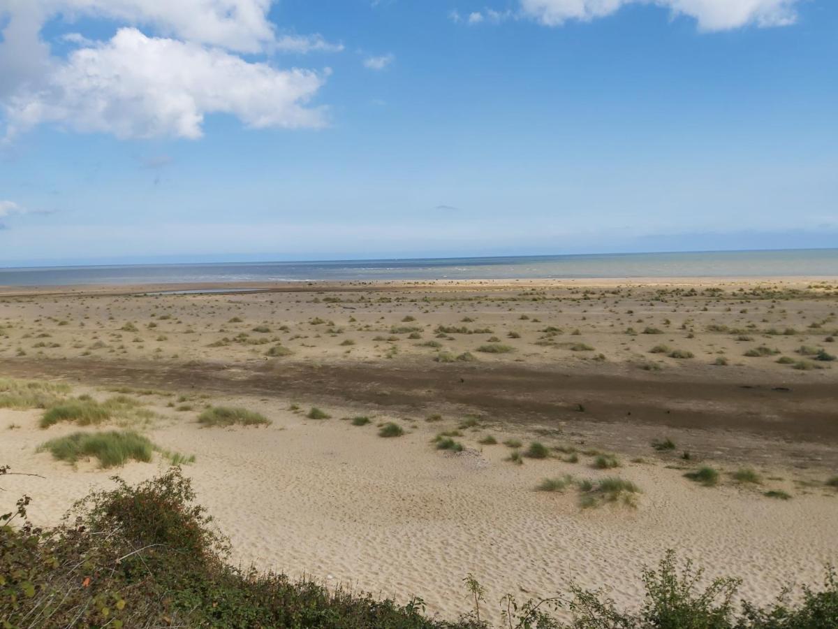 Pakefield Seagull Cottage - Suffolk Coastal Escapes מראה חיצוני תמונה
